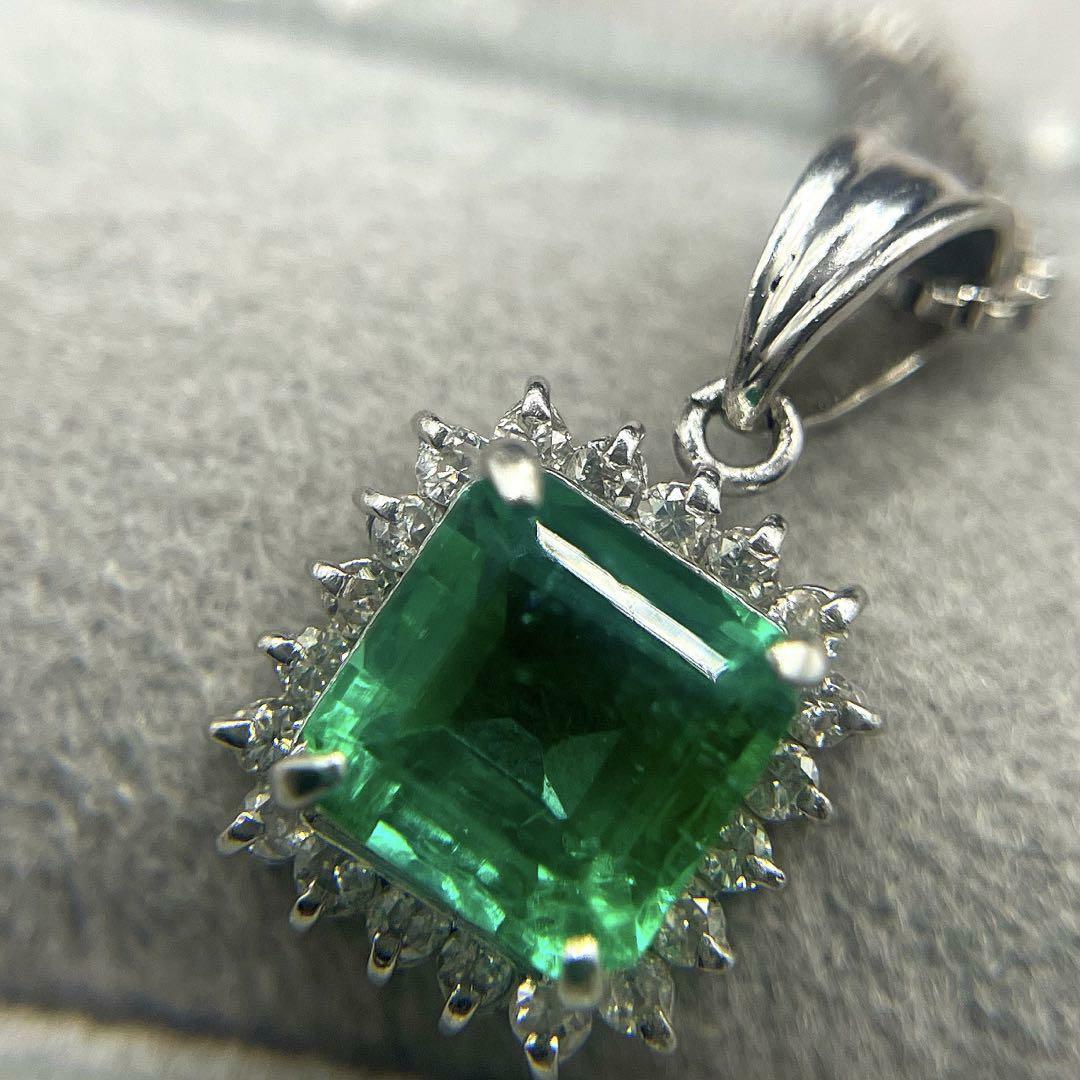 JD343★高級コロンビア産エメラルド約1ct ダイヤ pt ヘッド 鑑付 レディースのアクセサリー(ネックレス)の商品写真