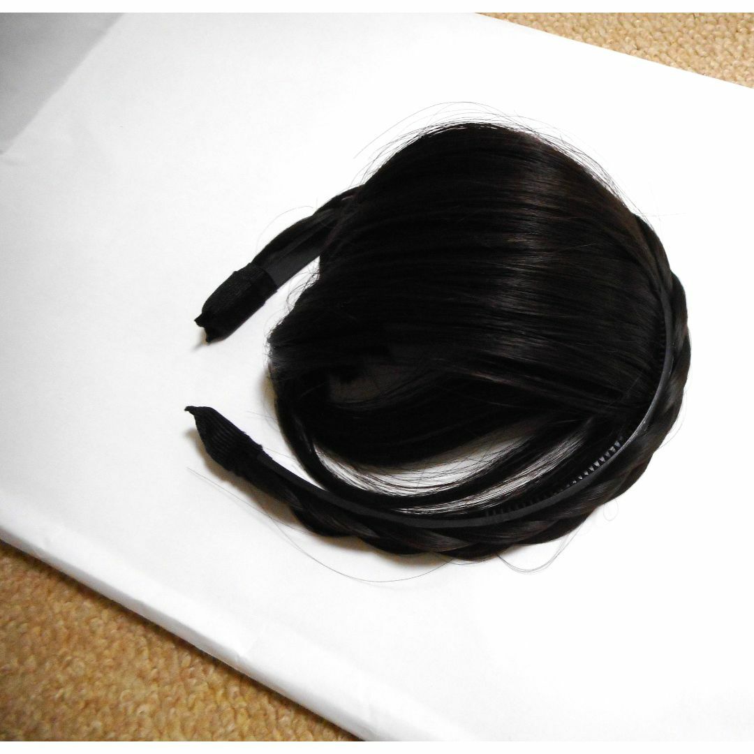 新品☆前髪付き三つ編みカチューシャ（ダークブラウン系） レディースのヘアアクセサリー(カチューシャ)の商品写真