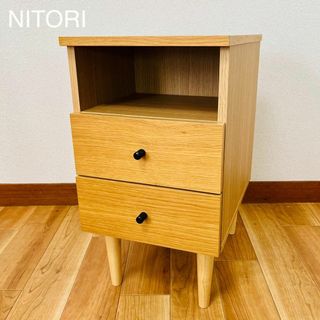 ニトリ(ニトリ)の美品　ニトリ ナイトテーブル サイドテーブル(ルカM NA)(コーヒーテーブル/サイドテーブル)