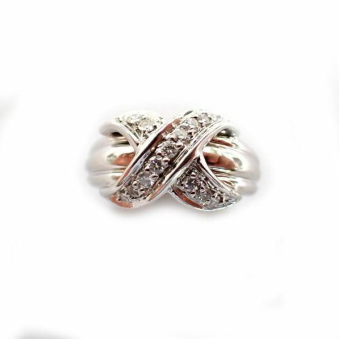 Tiffany & Co.(ティファニー)のティファニー K18 WG ダイヤ 15P シグネチャークロス リング 指輪 レディースのアクセサリー(リング(指輪))の商品写真