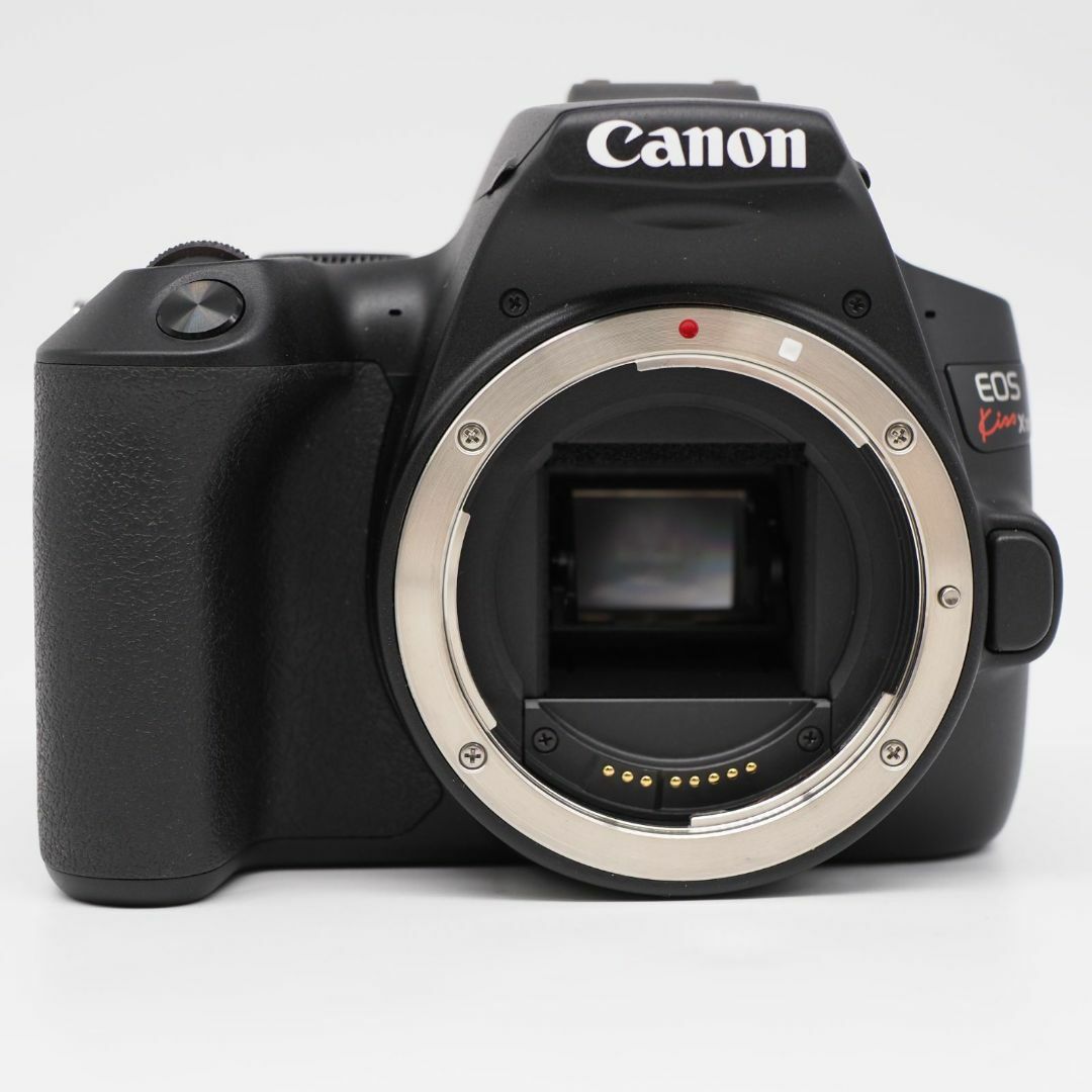Canon(キヤノン)の■3000ショット以下■ EOS Kiss X10 ダブルズームキット スマホ/家電/カメラのカメラ(ミラーレス一眼)の商品写真