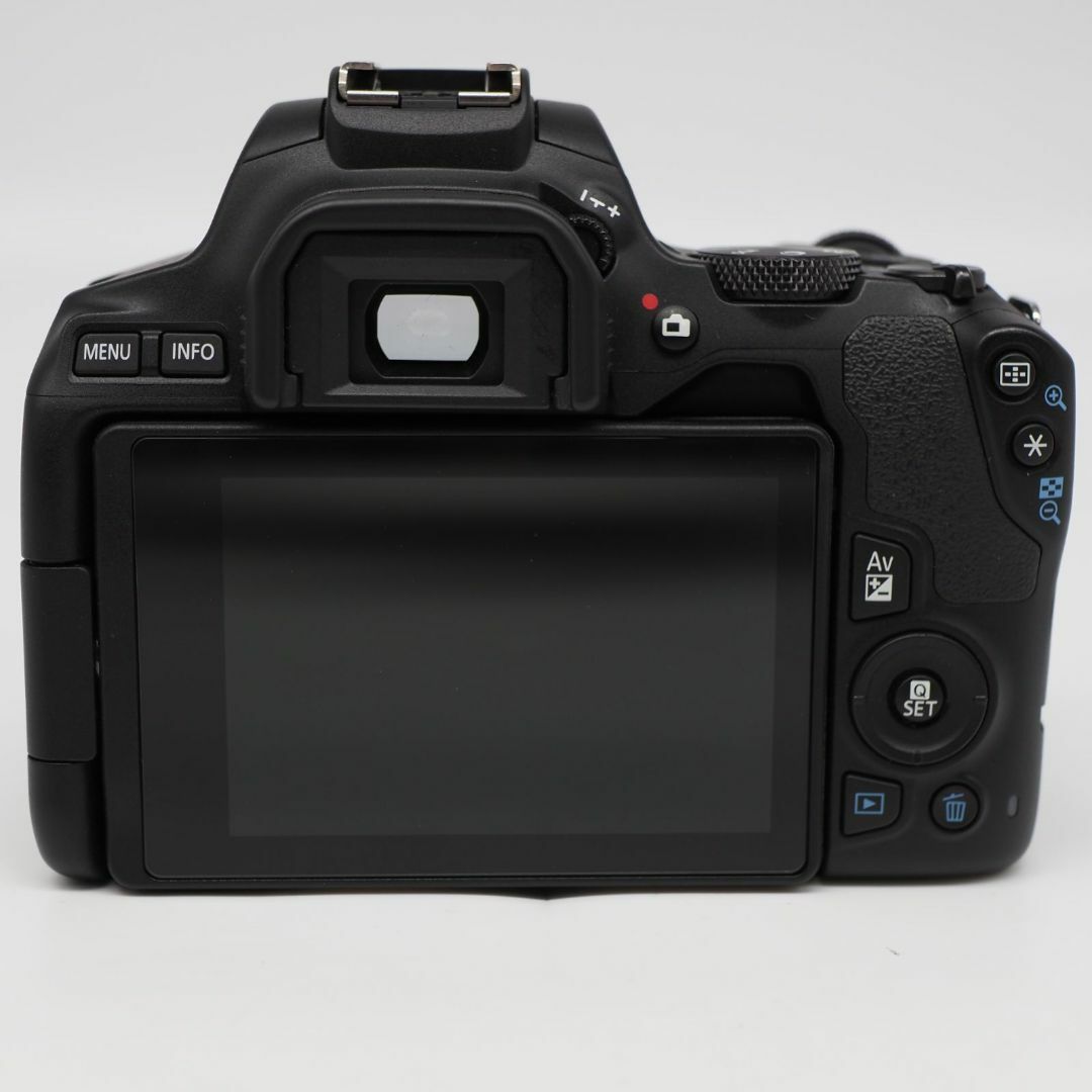 Canon(キヤノン)の■3000ショット以下■ EOS Kiss X10 ダブルズームキット スマホ/家電/カメラのカメラ(ミラーレス一眼)の商品写真