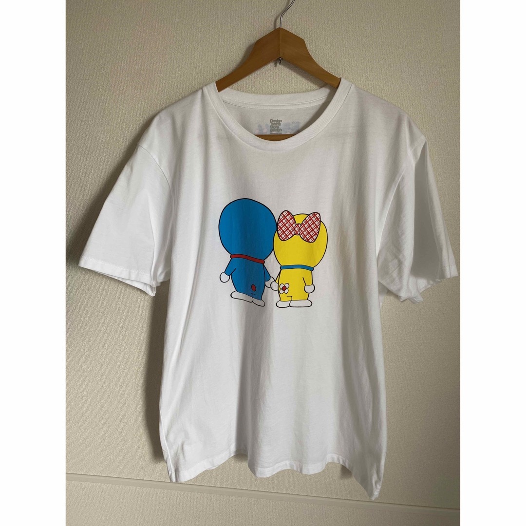 Design Tshirts Store graniph(グラニフ)の限定　グラニフ　ドラえもん　バック　Tシャツ メンズのトップス(Tシャツ/カットソー(半袖/袖なし))の商品写真