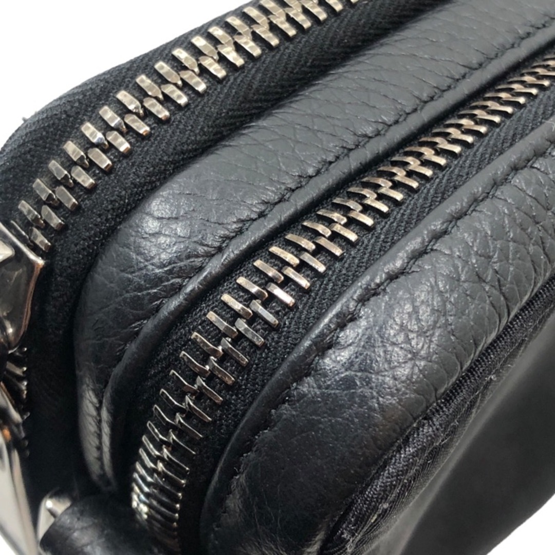 Christian Dior(クリスチャンディオール)の　クリスチャン・ディオール Christian Dior ストラップジップポーチ 2ESBC119VPD₋H03E ブラック ディオール オブリーク ギャラクシーレザー メンズ ショルダーバッグ メンズのバッグ(ショルダーバッグ)の商品写真