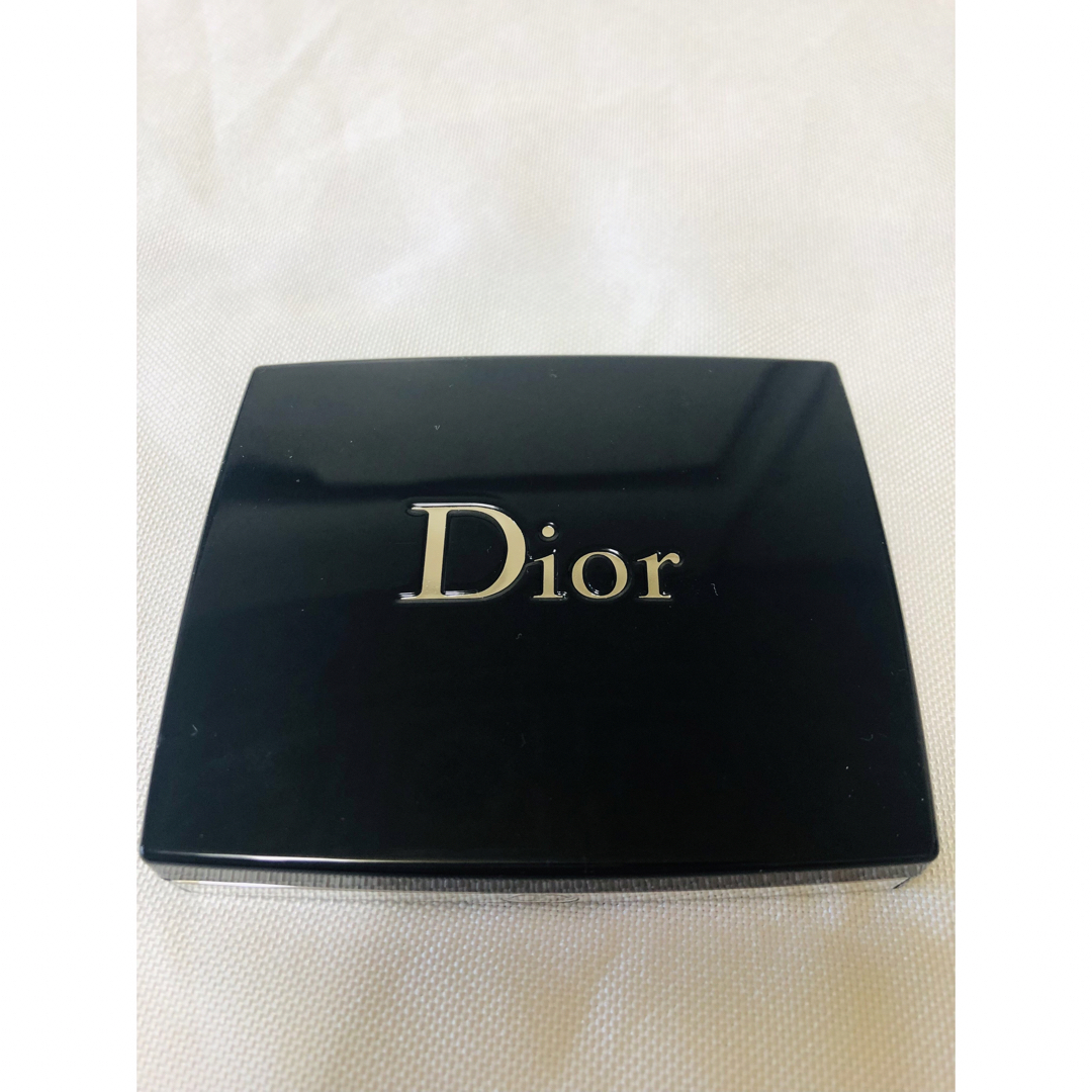 Dior(ディオール)のディオール サンククルールクチュール639 ブルーミングブーケ コスメ/美容のベースメイク/化粧品(アイシャドウ)の商品写真