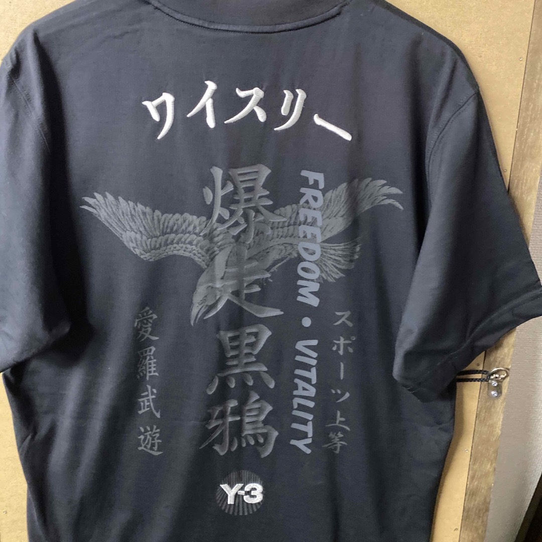 Y-3(ワイスリー)の【新品】Y-3 ロゴ刺繍 バックプリント Tシャツ Lサイズ メンズのトップス(Tシャツ/カットソー(半袖/袖なし))の商品写真