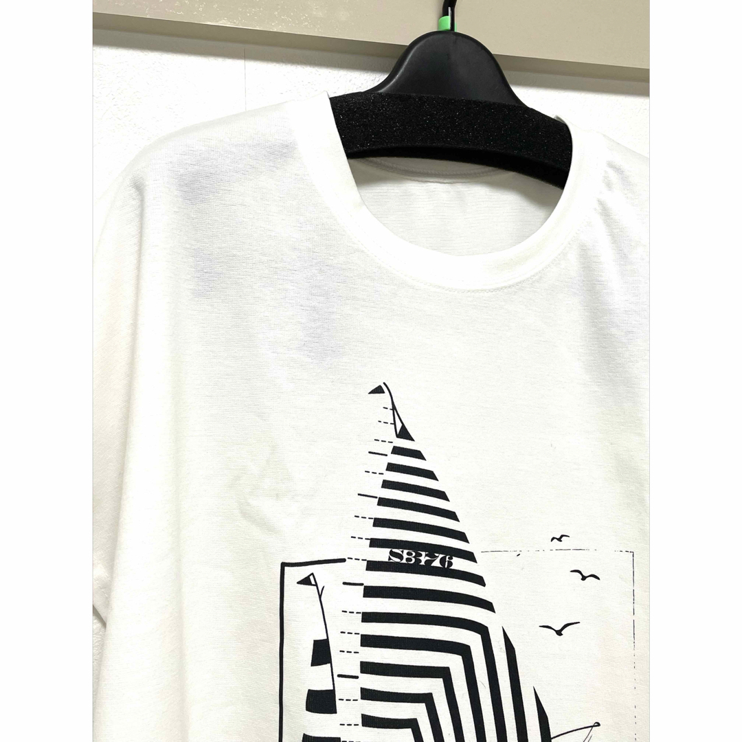 dholic(ディーホリック)のdholic 韓国メーカー　Tシャツ　白 メンズのトップス(Tシャツ/カットソー(半袖/袖なし))の商品写真