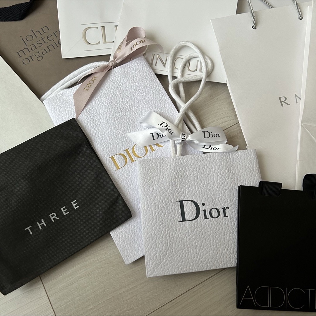 Dior(ディオール)のデパコス　ショッパー レディースのバッグ(ショップ袋)の商品写真