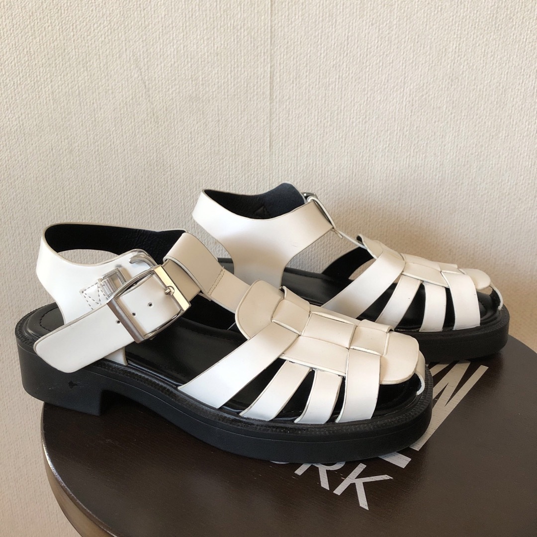 レディースサンダル　美品 レディースの靴/シューズ(サンダル)の商品写真