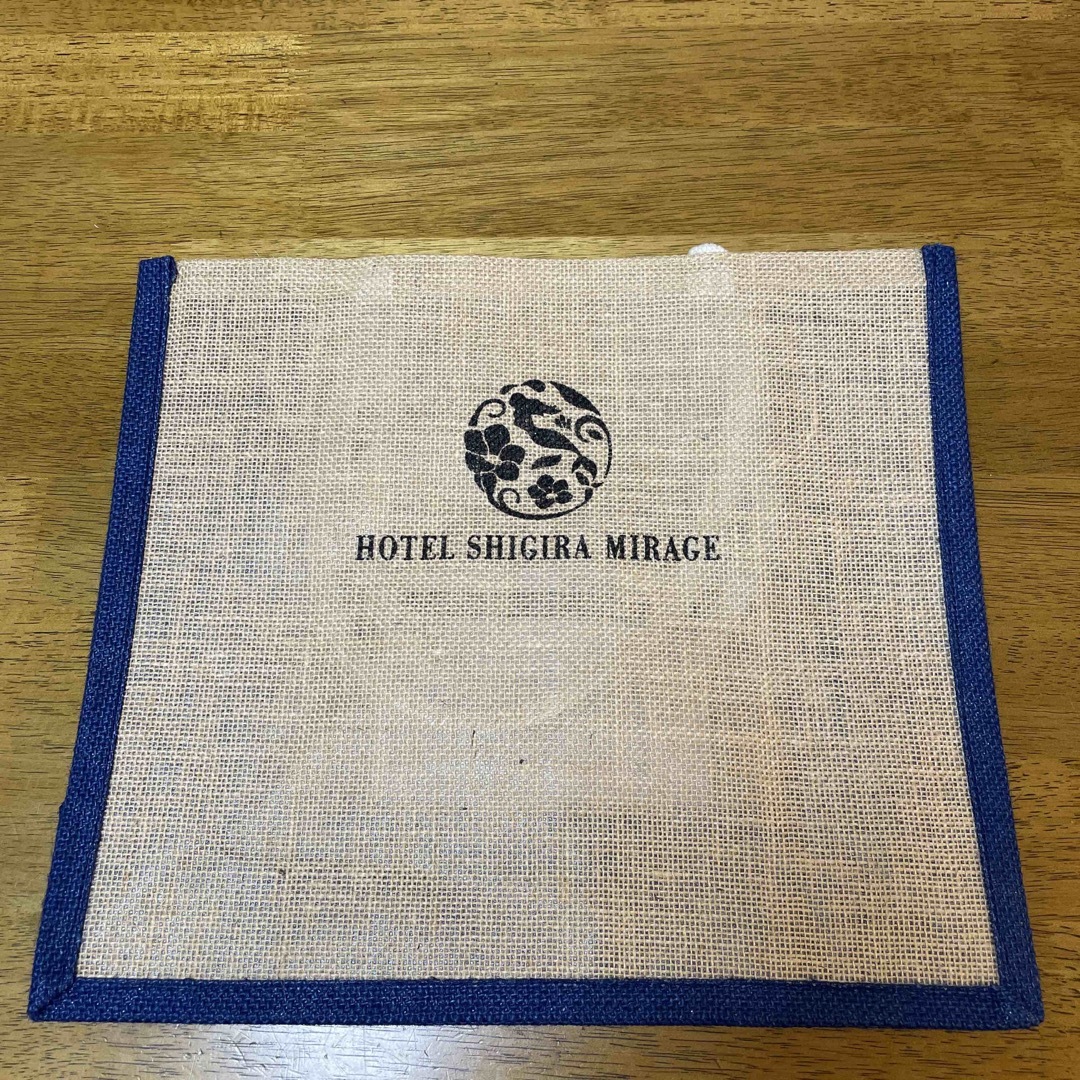 新品未使用　宮古島　ホテルシギラミラージュ　トートバッグ　ジュートバッグ レディースのバッグ(トートバッグ)の商品写真