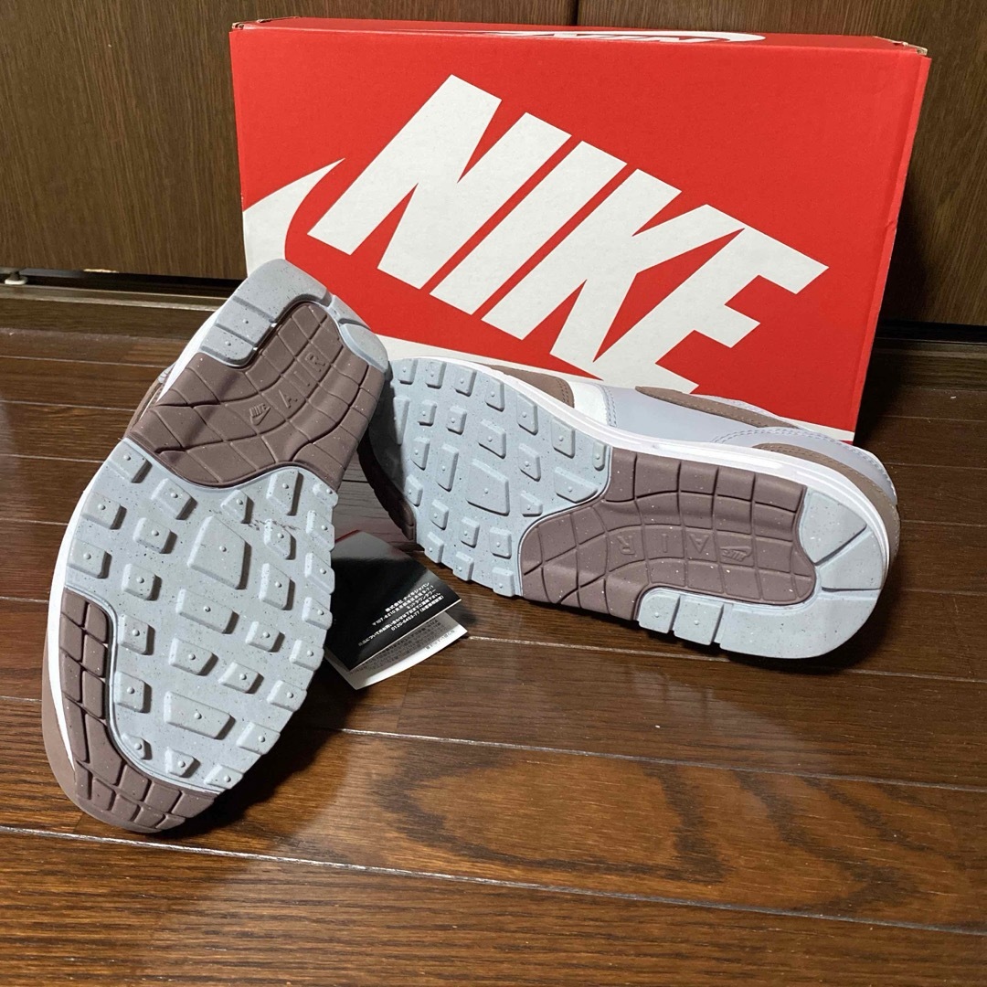 NIKE(ナイキ)の【23.5cm】新品ナイキNIKE AIR MAX1PRMマックス1しましま レディースの靴/シューズ(スニーカー)の商品写真