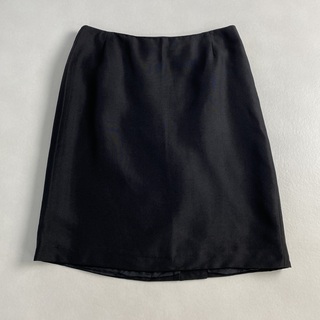 プラダ(PRADA)のプラダ　スカート　44サイズ　正規品　絹100％　黒　スリット(ひざ丈スカート)