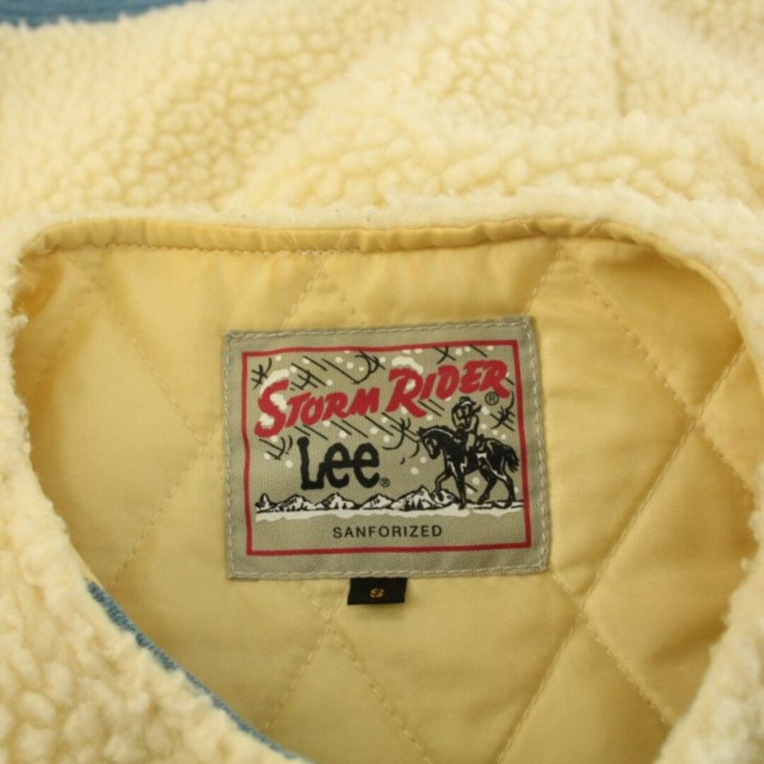 Lee(リー)のリー ボアジャケット 中綿 ノーカラー ショート丈 切替 ロゴ S アイボリー レディースのジャケット/アウター(ブルゾン)の商品写真