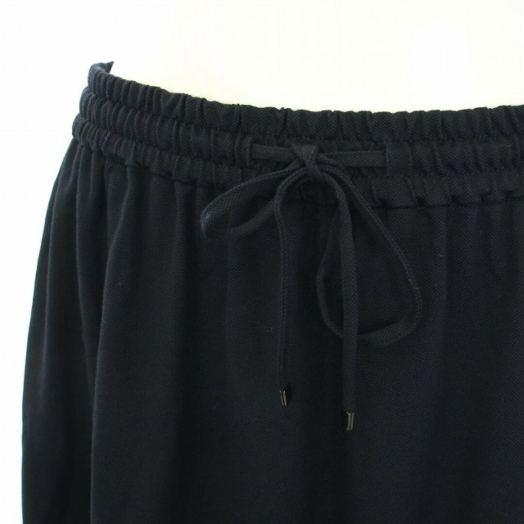 23区(ニジュウサンク)の23区 オンワード樫山 23SS スカート ロング フレア 38 M 黒 レディースのスカート(ロングスカート)の商品写真