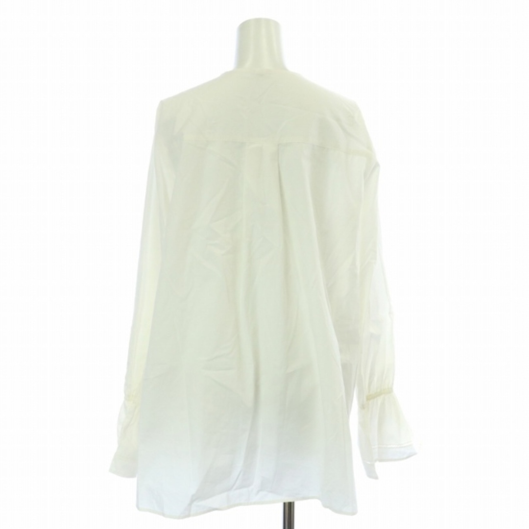 IENA(イエナ)のイエナ 22AW ブロードレースカラーブラウス シャツ 襟付き 長袖 白 レディースのトップス(シャツ/ブラウス(長袖/七分))の商品写真