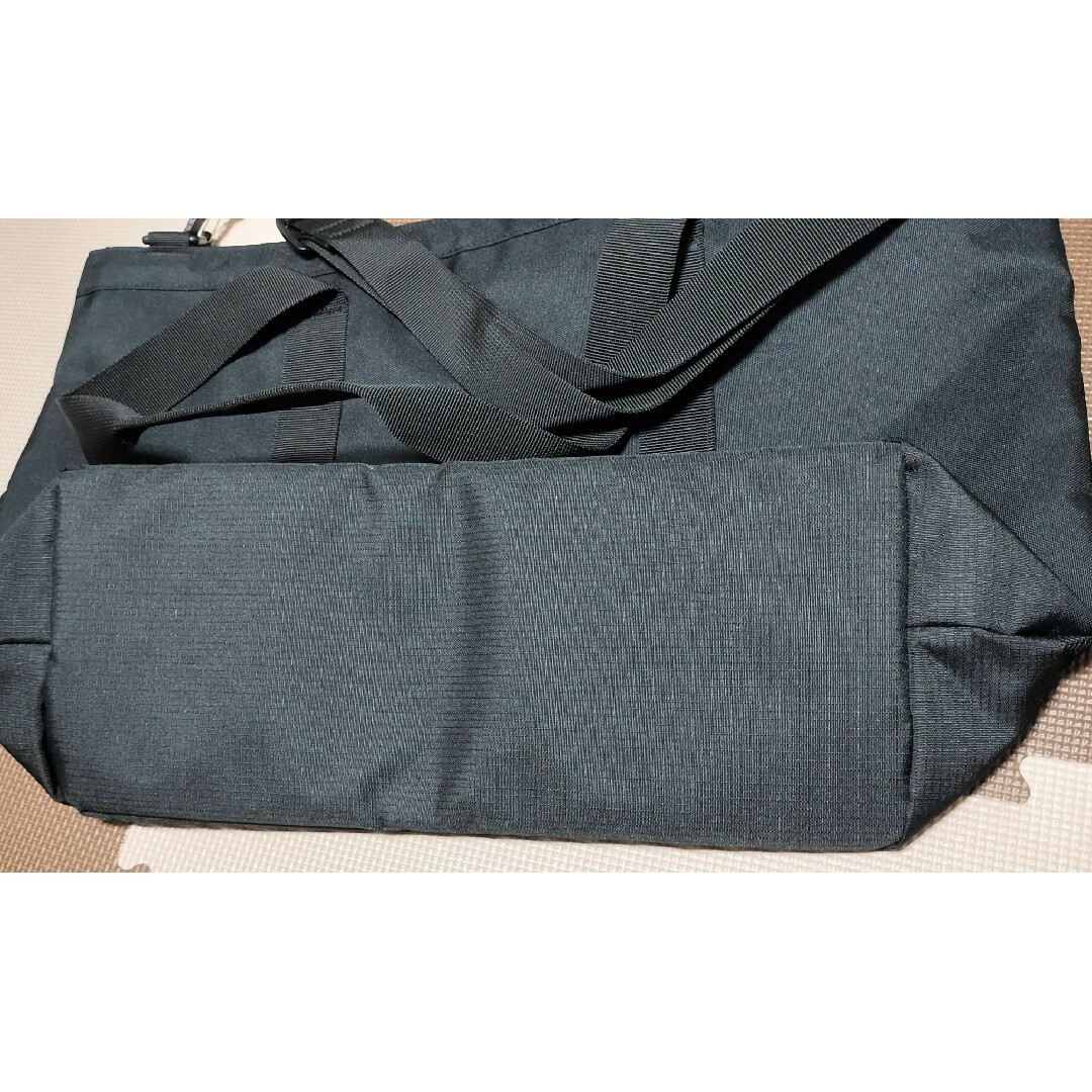 adidas(アディダス)の☆ATB-004 アディダス 2WAYトートバッグ 22L 黒 レディースのバッグ(トートバッグ)の商品写真