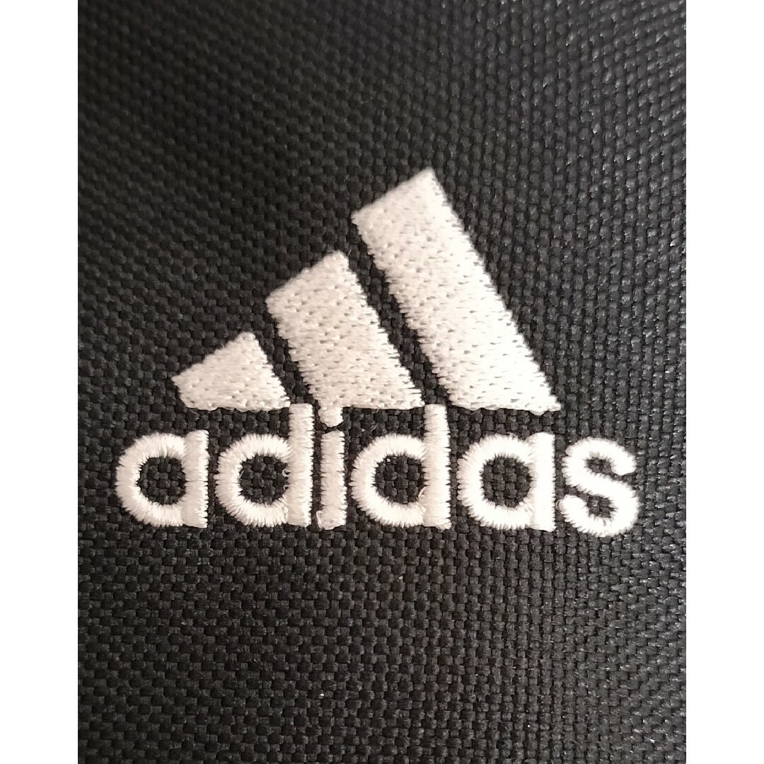 adidas(アディダス)の☆ATB-004 アディダス 2WAYトートバッグ 22L 黒 レディースのバッグ(トートバッグ)の商品写真