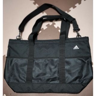 アディダス(adidas)の☆ATB-004 アディダス 2WAYトートバッグ 22L 黒(トートバッグ)