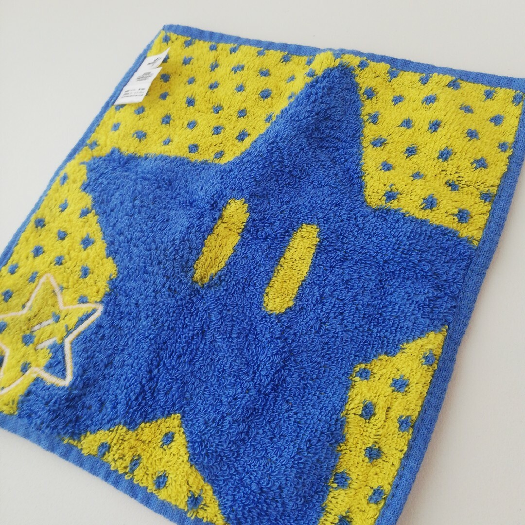 任天堂(ニンテンドウ)のUSJ　スター　スーパーマリオ　マリオ　星　無敵　任天堂　ハンカチ　刺繍　ドット メンズのファッション小物(ハンカチ/ポケットチーフ)の商品写真