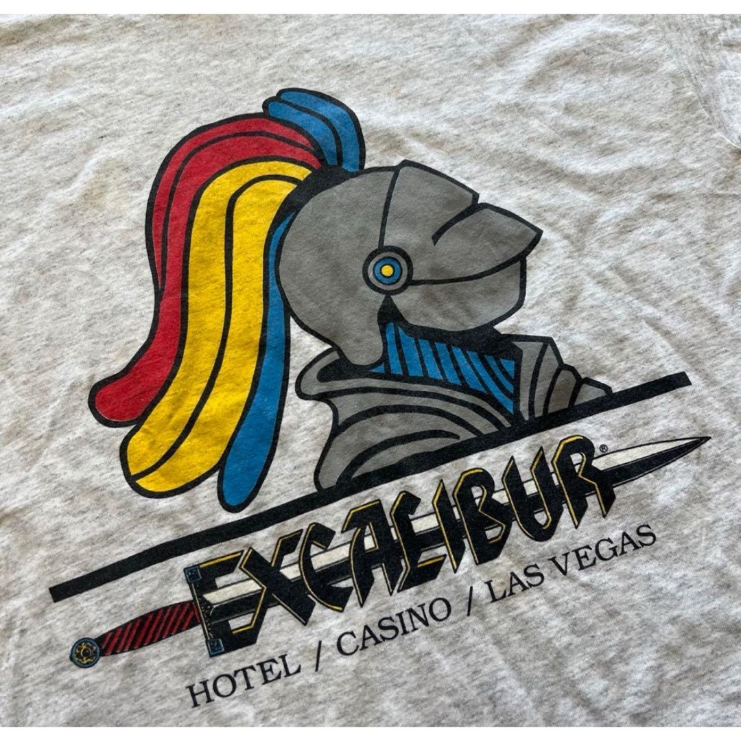 エクスカリバー　Tシャツ　プリント　カジノ　ホテル　半袖 メンズのトップス(Tシャツ/カットソー(半袖/袖なし))の商品写真