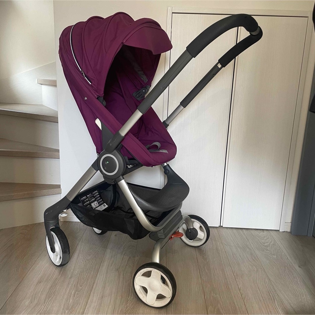 Stokke(ストッケ)のSTOKKE ストッケ　スクート　ベビーカー　パープル キッズ/ベビー/マタニティの外出/移動用品(ベビーカー/バギー)の商品写真