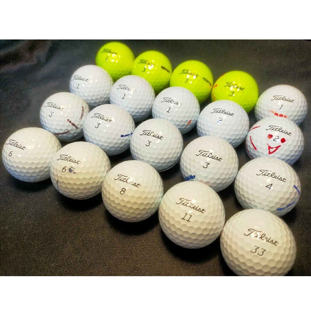 Titleist(タイトリスト)の【良品】'21 Pro V1 20球(白,黄) タイトリスト ロストボール スポーツ/アウトドアのゴルフ(その他)の商品写真