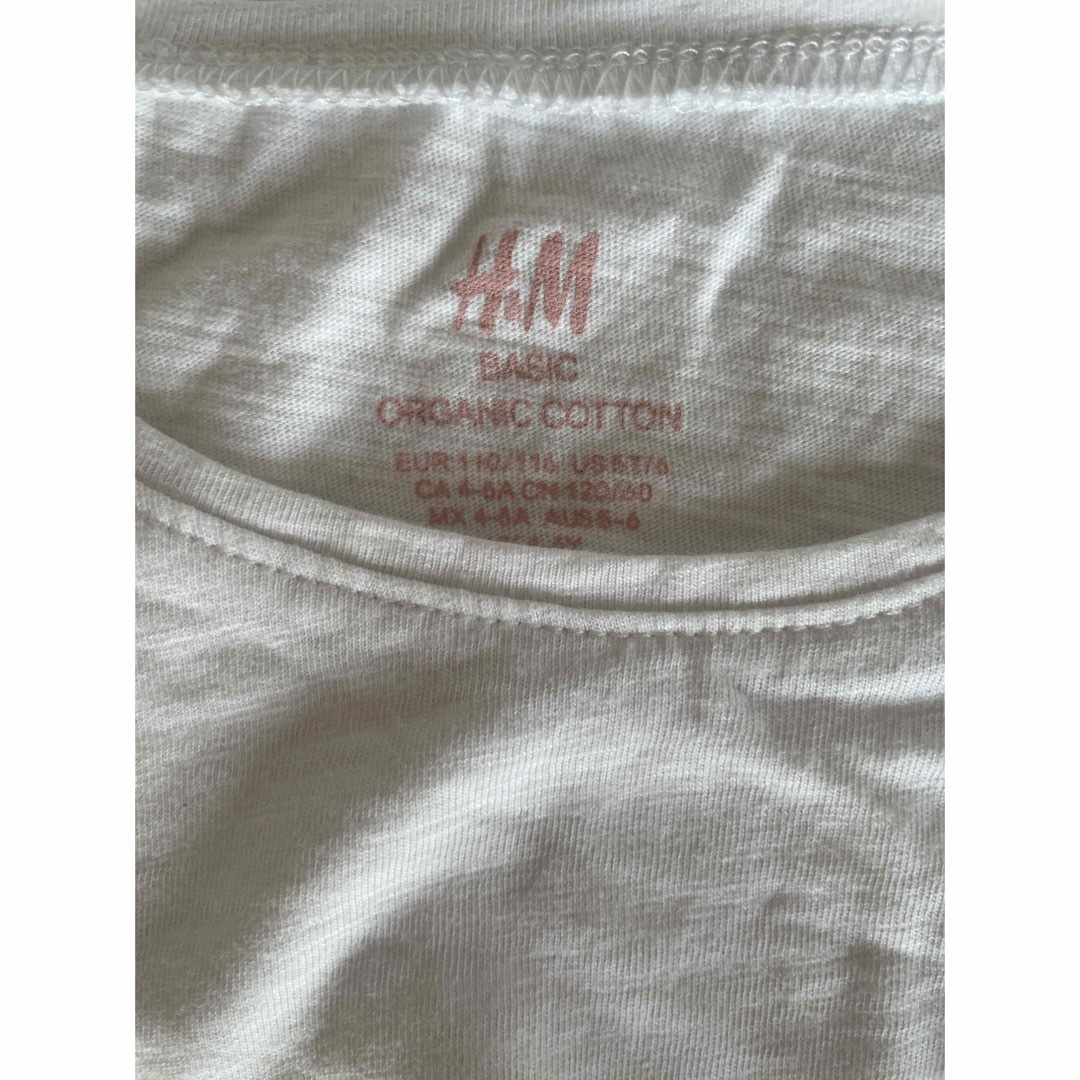 H&M(エイチアンドエム)のH&M  フリル袖　白　Tシャツ　チュニック キッズ/ベビー/マタニティのキッズ服女の子用(90cm~)(Tシャツ/カットソー)の商品写真