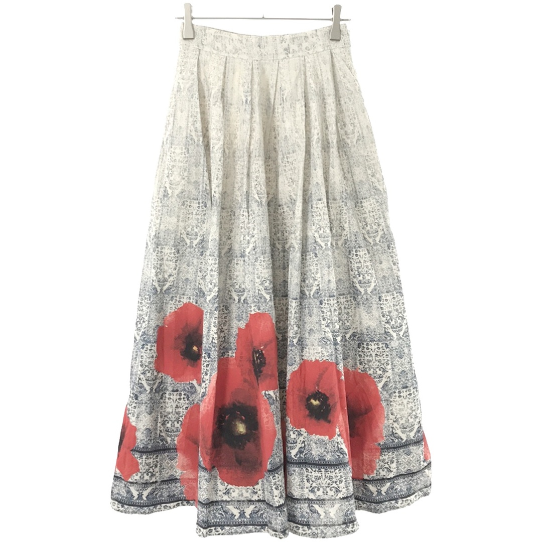 Ameri VINTAGE(アメリヴィンテージ)のAmeri VINTAGE アメリ ヴィンテージ EMMA OCCIDENT SKIRT プリントスカート 01010921110 ホワイト系×ブルー系 S レディースのスカート(ロングスカート)の商品写真