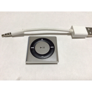 アップル(Apple)のipod shuffle 4世代　シルバーno.85 バッテリー交換済(ポータブルプレーヤー)