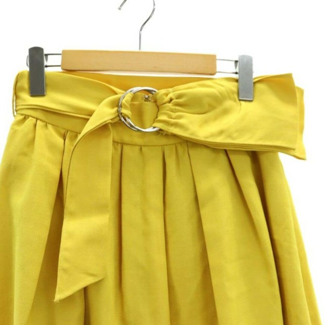 MERCURYDUO(マーキュリーデュオ)のマーキュリーデュオ ツイルウエストリボンスカート 膝丈 フレア M 黄色 レディースのスカート(ひざ丈スカート)の商品写真