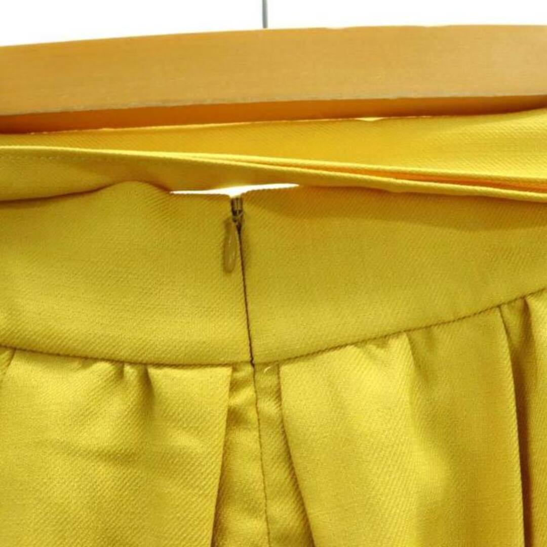 MERCURYDUO(マーキュリーデュオ)のマーキュリーデュオ ツイルウエストリボンスカート 膝丈 フレア M 黄色 レディースのスカート(ひざ丈スカート)の商品写真