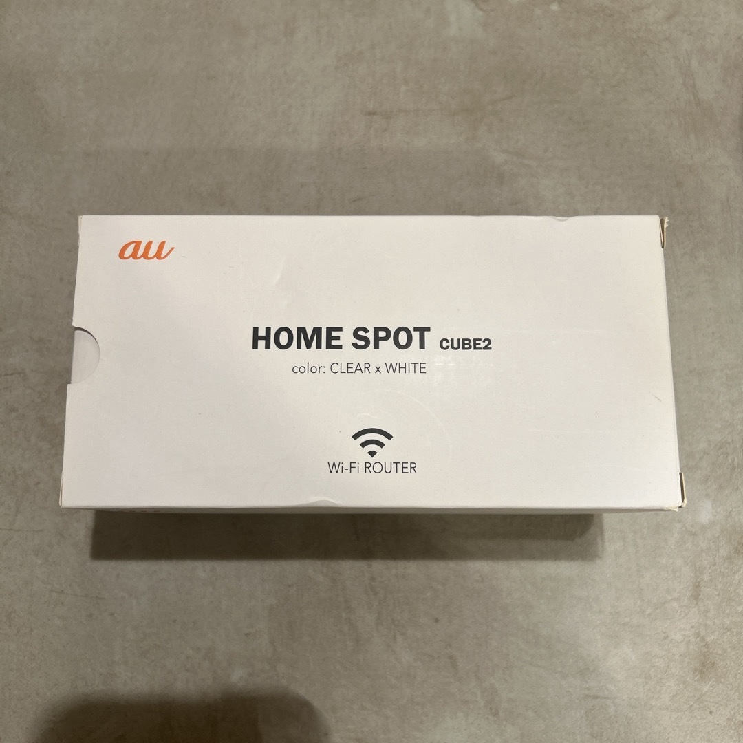 au wi-fi HOME SPOT CUBE2 スマホ/家電/カメラのPC/タブレット(PC周辺機器)の商品写真