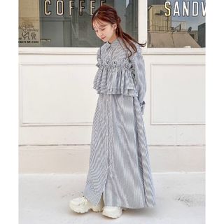 ローリーズファーム(LOWRYS FARM)の【専用出品中】LOWRYS FARM ビスチェ&シャツワンピース(ロングワンピース/マキシワンピース)