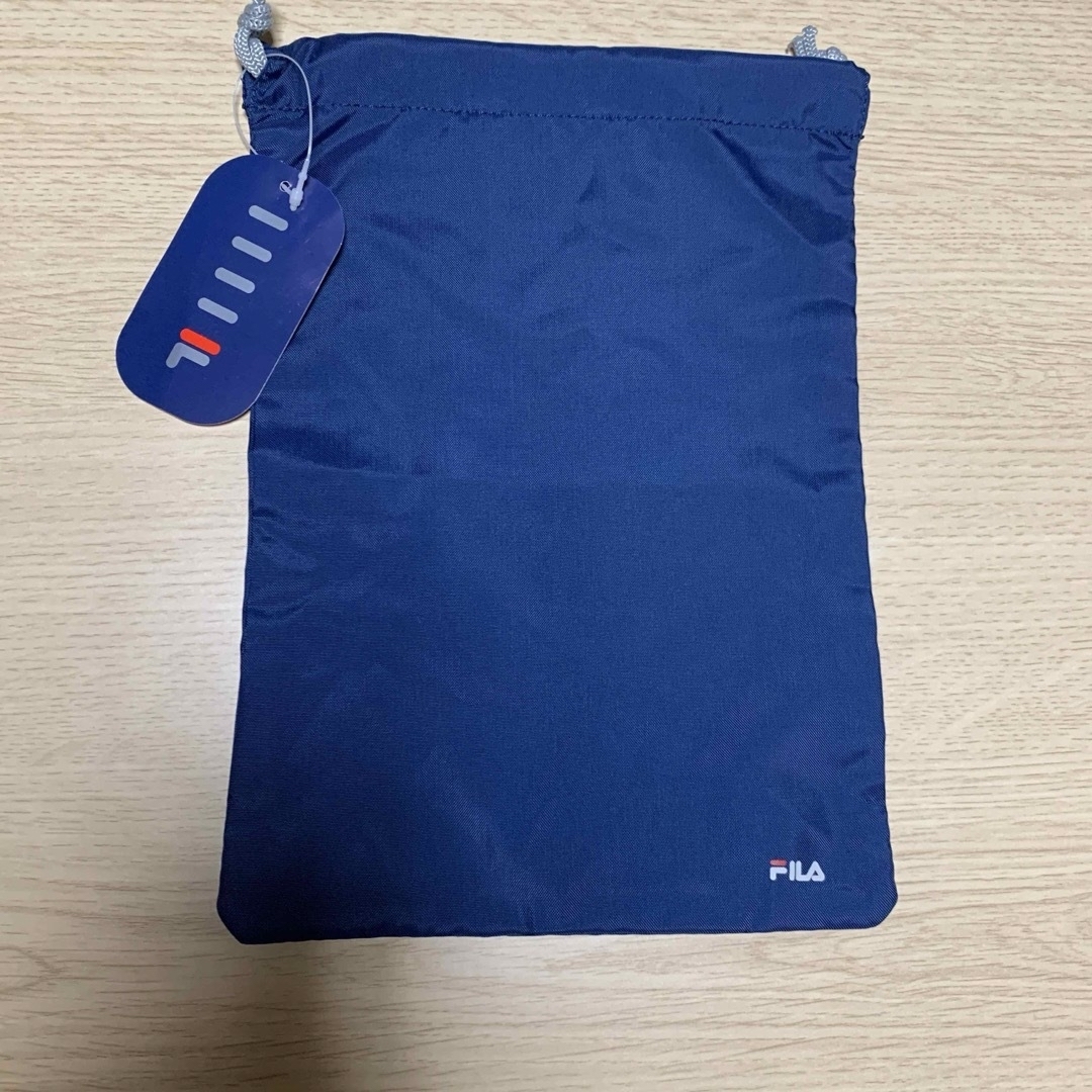 FILA(フィラ)のフィラ　巾着ポーチ　バック スポーツ/アウトドアのテニス(バッグ)の商品写真