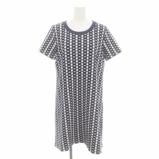 PRADA - 【PRADA】美品 現行タグ バージンウール ノースリーブ PRADA - 【PRADA】美品 現行タグ バージンウール ノースリーブ