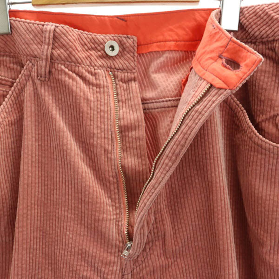 ブフト BIG CORDUROY PANTS コーデュロイパンツ テーパード メンズのパンツ(スラックス)の商品写真