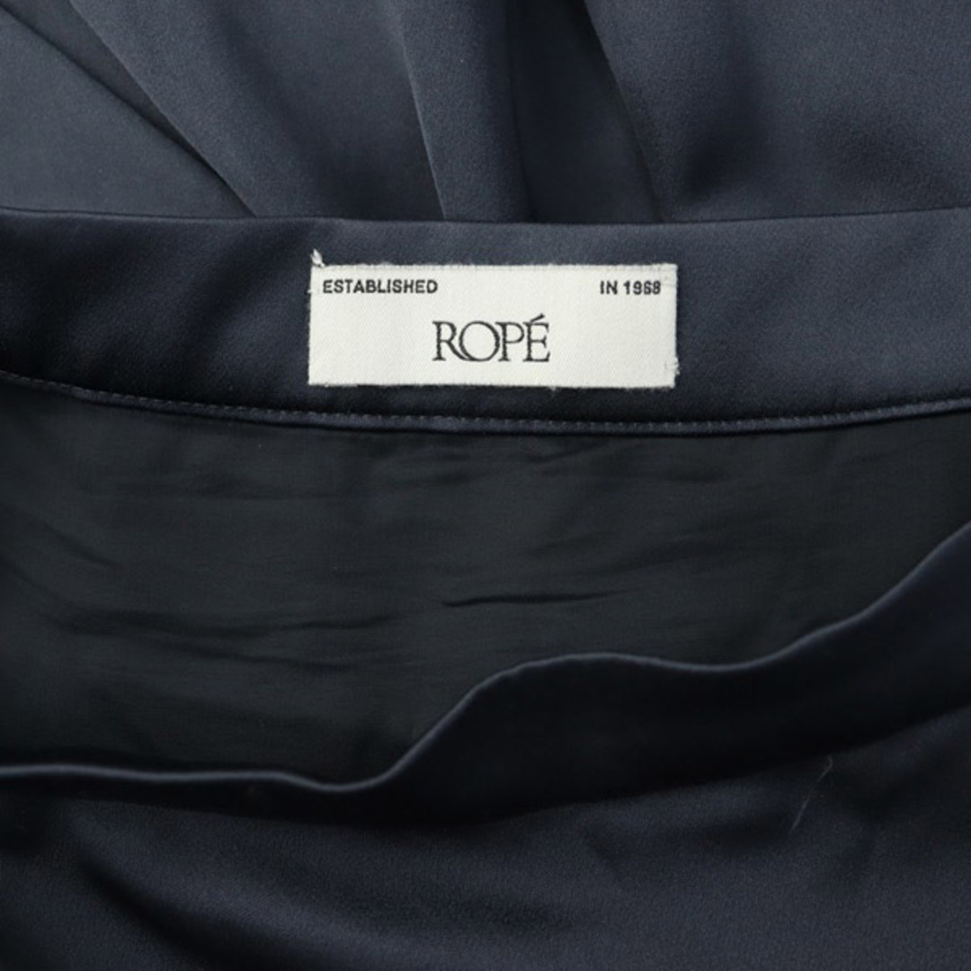 ROPE’(ロペ)のロペ 22AW【限定店舗・J'aDoRe限定】サテンティアードスカート ロング レディースのスカート(ロングスカート)の商品写真