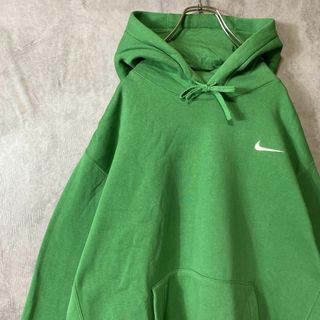 NIKE - 【人気グリーン】NIKEプルオーバーパーカー古着スウッシュ刺繍裏起毛緑L長袖