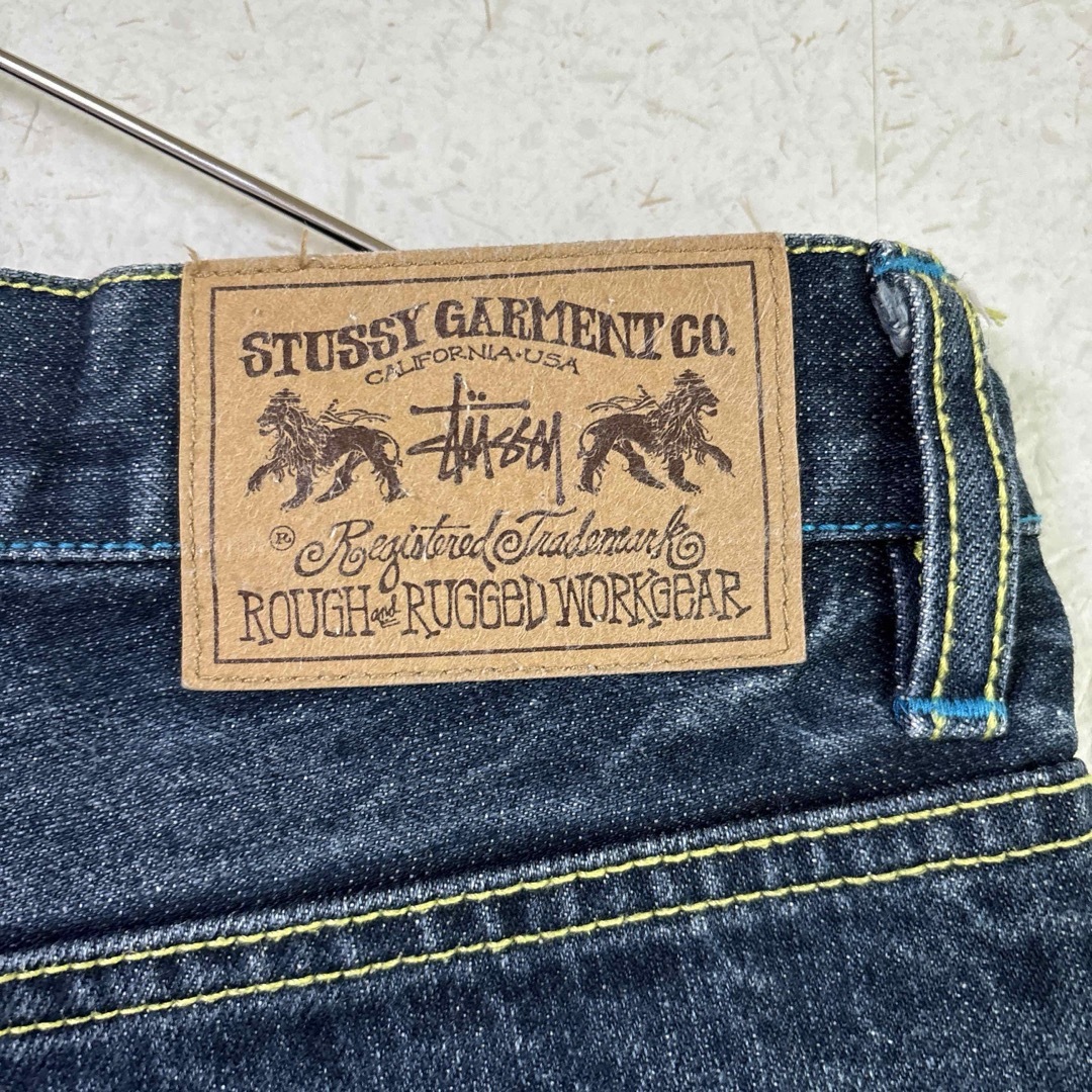 STUSSY(ステューシー)のSTUSSY ハーフパンツ　デニム　ロゴ　30 メンズのパンツ(デニム/ジーンズ)の商品写真