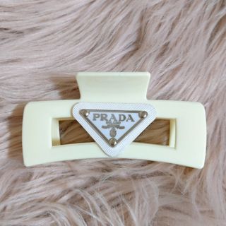 PRADA - バンスクリップ　ヘアクリップ