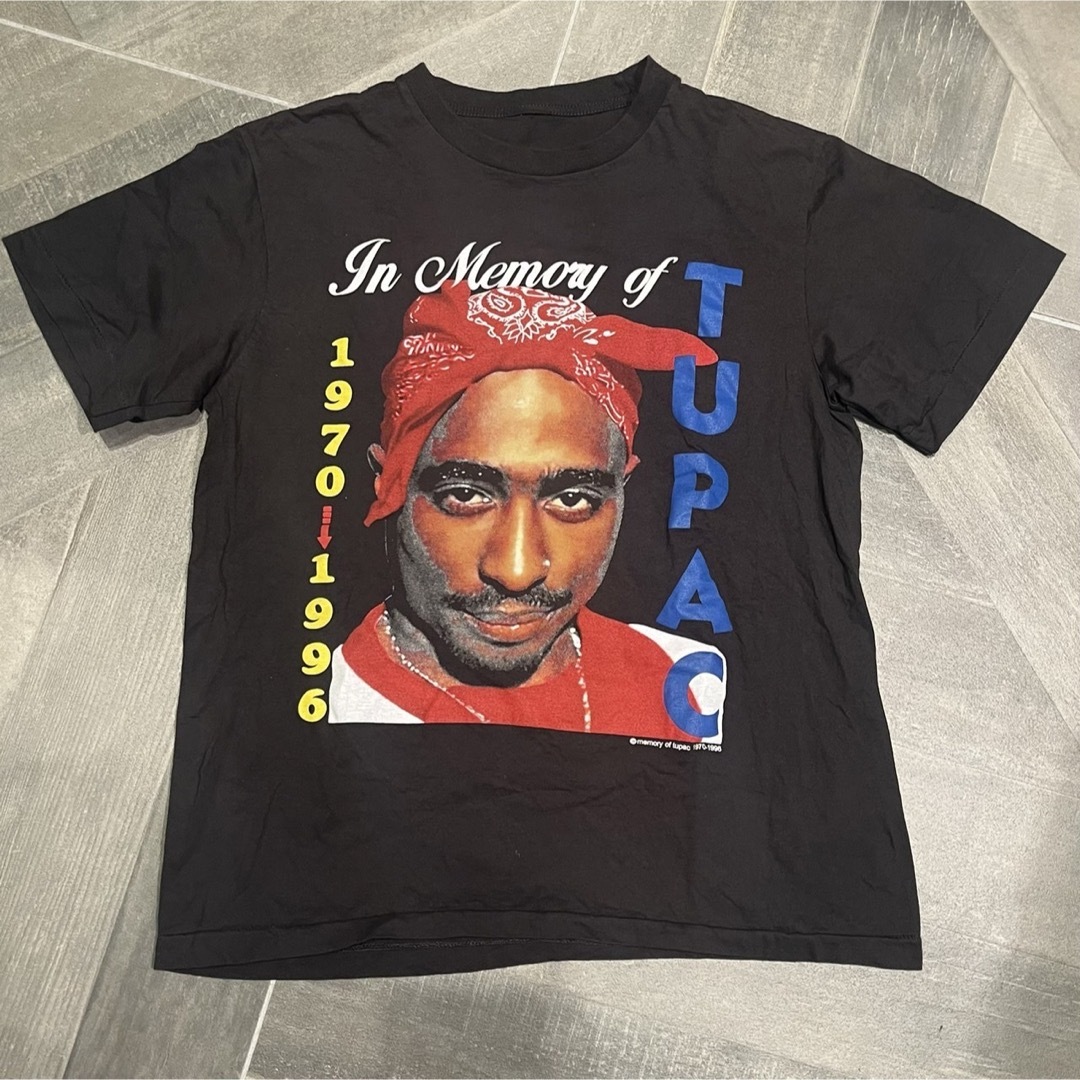 TUPAC トゥーパック Tシャツ/ラッパー/USED/古着 メンズのトップス(Tシャツ/カットソー(半袖/袖なし))の商品写真