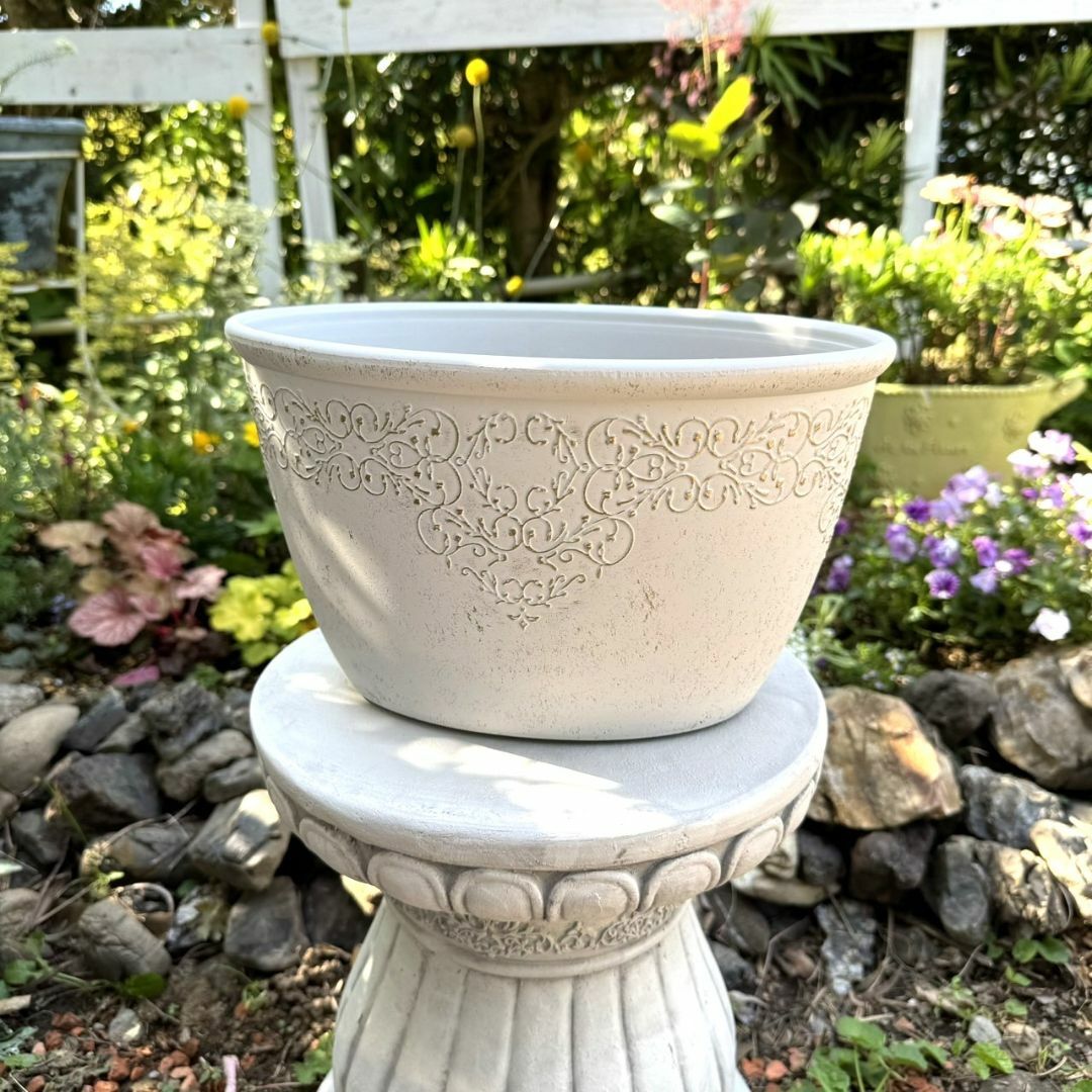 樹脂 鉢 合成樹脂 プラ鉢 プランター 植木鉢 ホワイト 白 ガーデニング　A3 ハンドメイドのフラワー/ガーデン(プランター)の商品写真