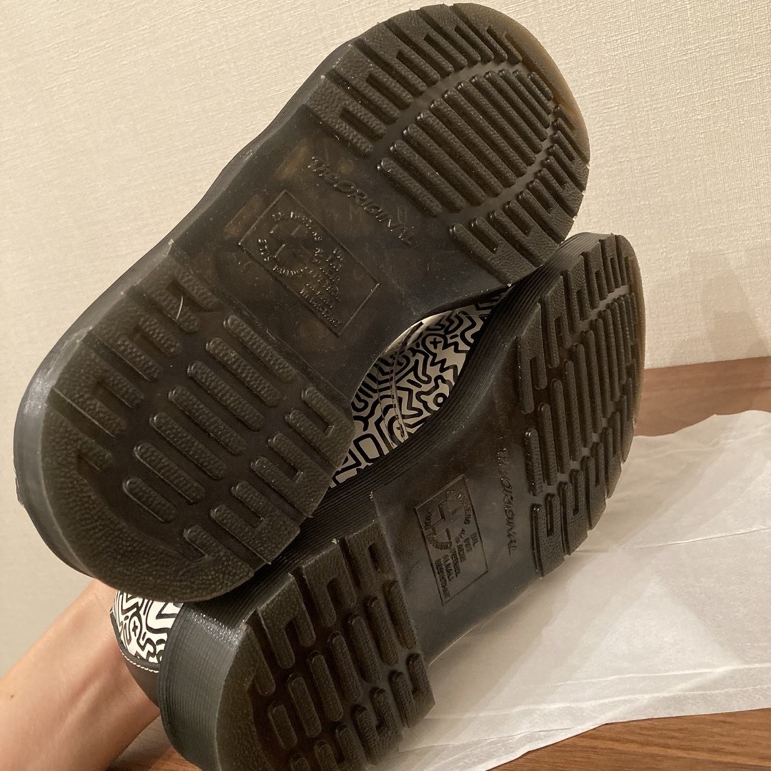 Dr.Martens(ドクターマーチン)のドクターマーチン　キースヘリングコラボ　サイズ5 レディースの靴/シューズ(ローファー/革靴)の商品写真