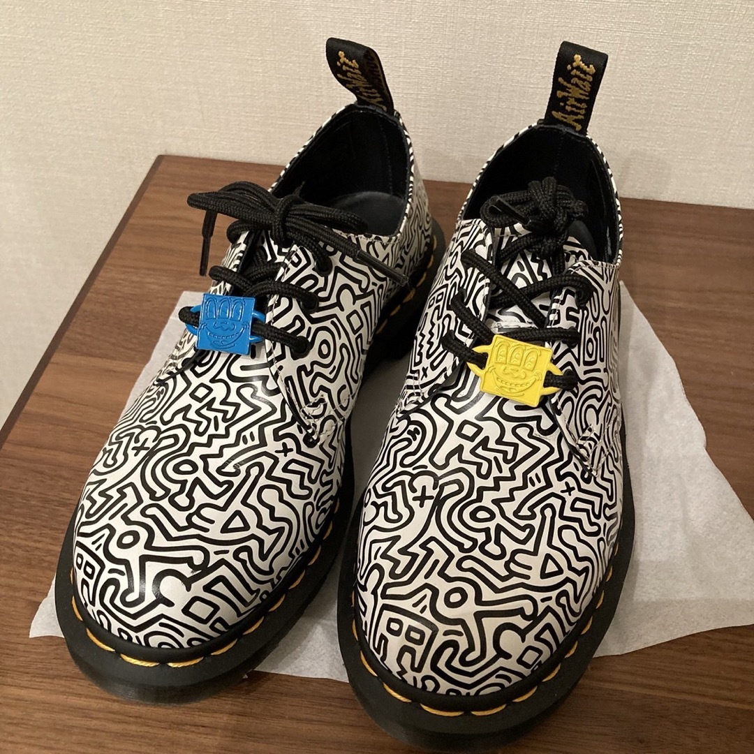 Dr.Martens(ドクターマーチン)のドクターマーチン　キースヘリングコラボ　サイズ5 レディースの靴/シューズ(ローファー/革靴)の商品写真