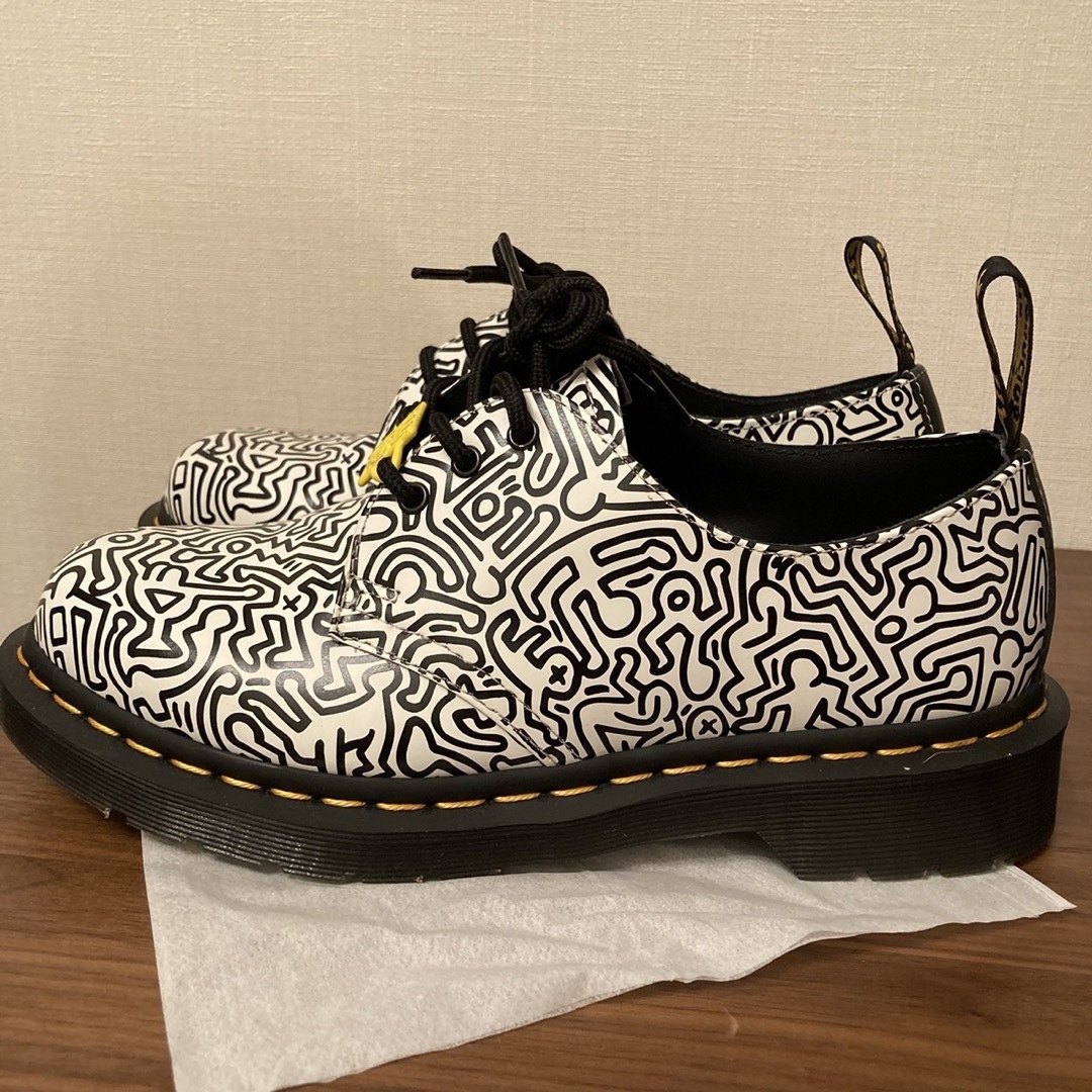 Dr.Martens(ドクターマーチン)のドクターマーチン　キースヘリングコラボ　サイズ5 レディースの靴/シューズ(ローファー/革靴)の商品写真