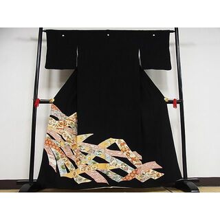 平和屋-こころ店■豪華黒留袖　駒刺繍　飛鶴草花宝尽くし　金彩　正絹　逸品　AAAE3995Bph(着物)