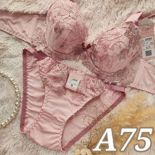 №415【A75】ダズリンパステルフラワーブラジャー&フルバックショーツ(ブラ&ショーツセット)