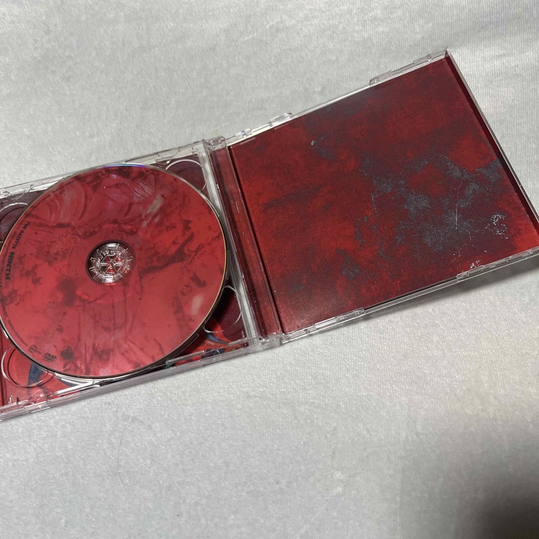 the GazettE NINTH（初回生産限定盤） DVD付きCD エンタメ/ホビーのCD(ポップス/ロック(邦楽))の商品写真