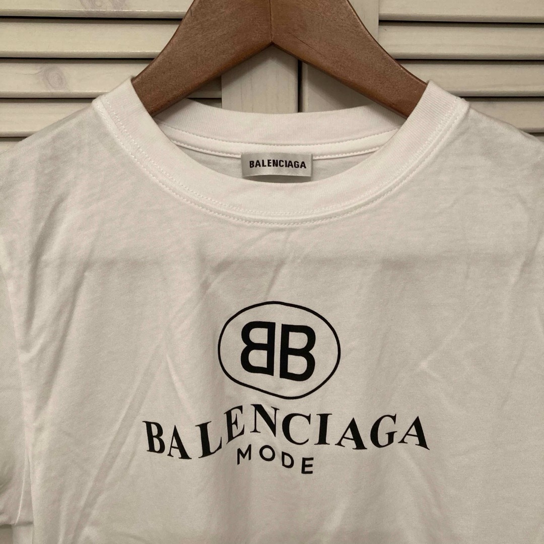 Balenciaga(バレンシアガ)のバレンシアガ　Tシャツ　レディース　   レディースのトップス(Tシャツ(半袖/袖なし))の商品写真