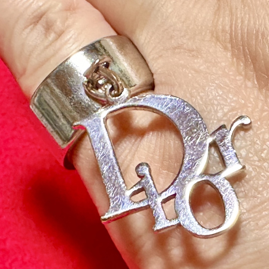 Dior(ディオール)のDior🌹シルバーリング🌹 レディースのアクセサリー(リング(指輪))の商品写真
